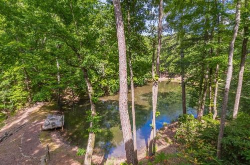 55 Finch Frst Trl, Atlanta GA 30327-4576 exterior