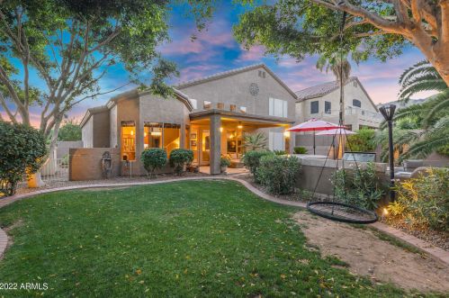 15405 18 Ave, Phoenix AZ 85015-3840 exterior