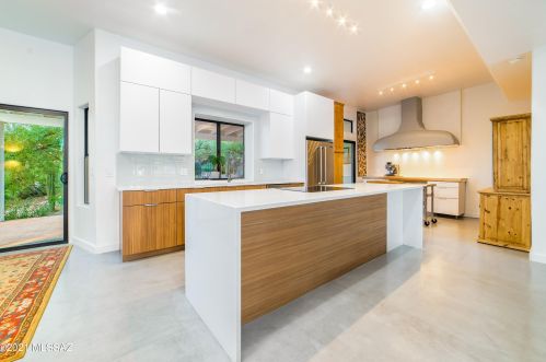 4831 Calle Bujia, Tucson AZ 85718-5218 exterior