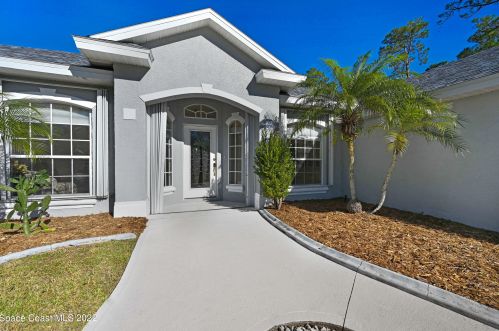 3228 Fargo St, Cocoa, FL 32926-3753
