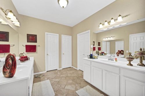 8418 Cross Country Dr, Humble TX 77346-6193 exterior