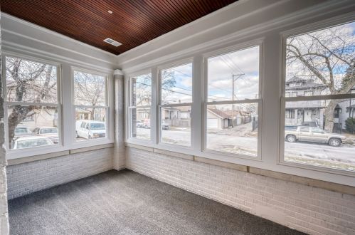 5527 Haddon Ave, Chicago IL  60651-2702 exterior