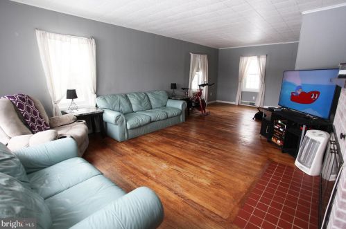 11208 Raystown Rd, Huntingdon PA 16652-7434 exterior