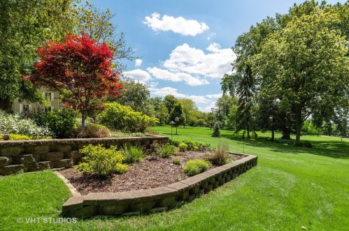 9809 Partridge Ln, Bull Valley IL 60014-6606 exterior