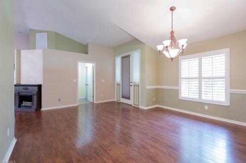 4355 7 Ave, Naples FL 34119-0015 exterior