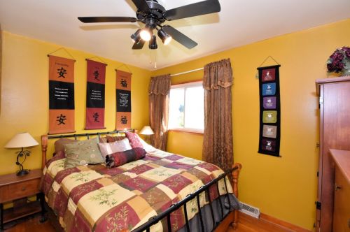 4145 Packard Ave, Milwaukee WI 53235-5544 exterior