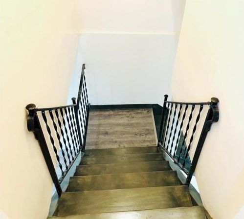 2929 Webster Ave, Pittsburgh PA  15219-4209 exterior