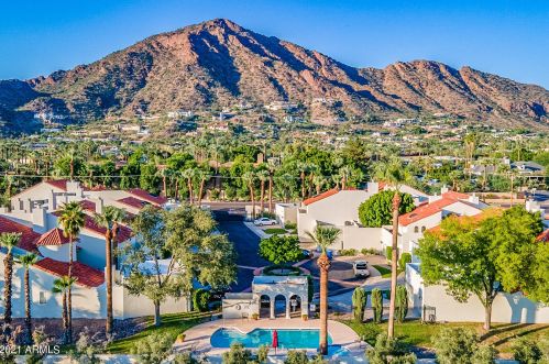 4552 52nd Pl, Phoenix AZ  85018-3000 exterior