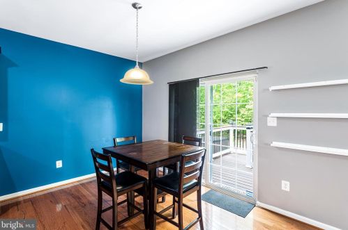 7722 Hollins Chapel Ct, Glen Burnie MD 21060-8396 exterior