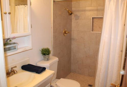 8545 33rd Ave, Phoenix AZ 85051-9006 exterior