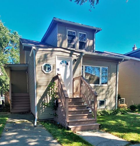 2937 75th Ave, Chicago, IL 60707-1120