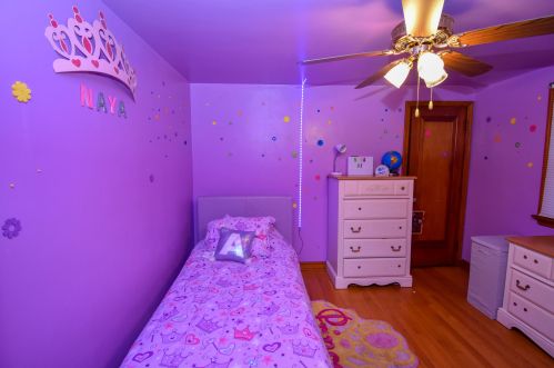 3308 46, Milwaukee WI 53219-4824 exterior