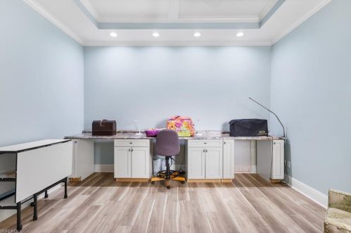 1607 Curlew Ave, Naples FL 34102-3405 exterior