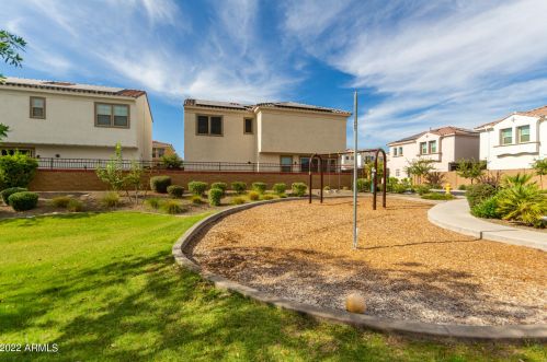 17237 9th Pl, Phoenix AZ 85022-7857 exterior