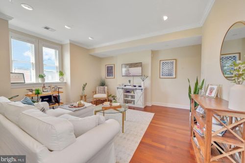 1700 13th St, Washington DC 20009-7976 exterior