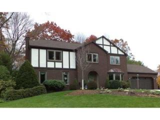 727 Heathergate Dr, Pittsburgh, PA 15238-1000