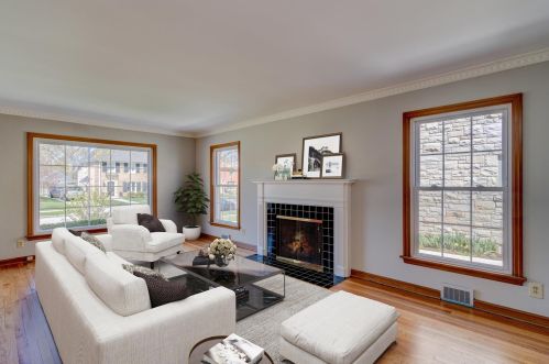 2416 91, Milwaukee WI 53226-1832 exterior