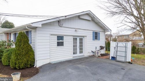 27 Devries Cir, Lewes DE 19958-1710 exterior