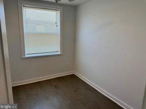 1813 29 St, Philadelphia PA 19132-3022 exterior