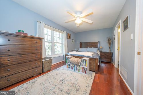 121 Bowater Ct, Media PA exterior