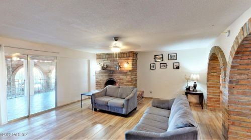 4120 Calle Dos, Green Valley AZ 85622-5318 exterior