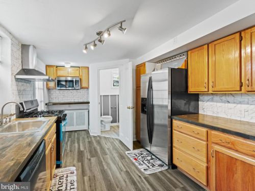 2969 Aramingo Ave, Philadelphia PA 19134-4404 exterior