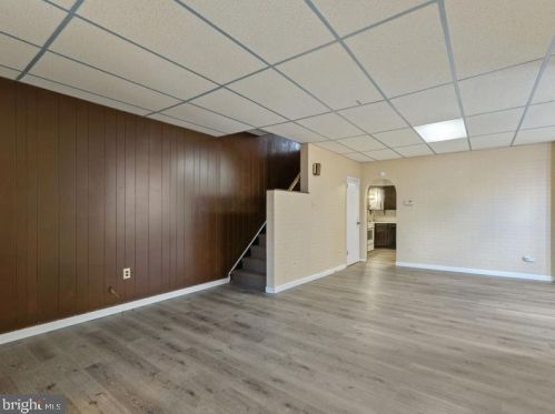 29 Macdade Blvd, Manor PA 19036-2406 exterior