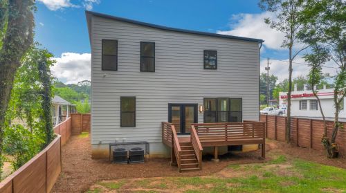 1313 Metropolitan Pkwy, Atlanta GA 30315-6230 exterior