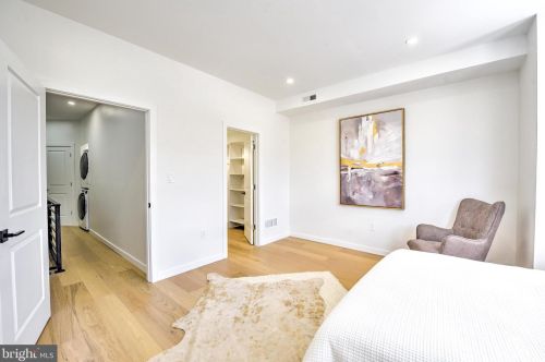 1107 52 St, Philadelphia PA 19143-4217 exterior