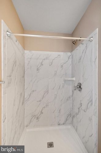 126 High Pointe Dr, Hummelstown PA 17036 exterior