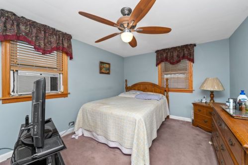 2418 16 Ave, Broadview IL 60155-4015 exterior