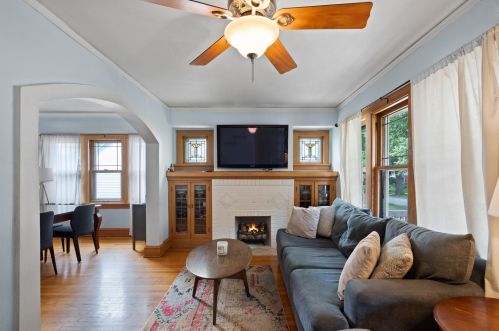 2562 71st St, Milwaukee, WI 53219-2509