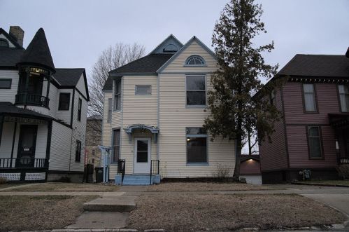 500 Clay Ave, Meskegon MI  49440-1031 exterior