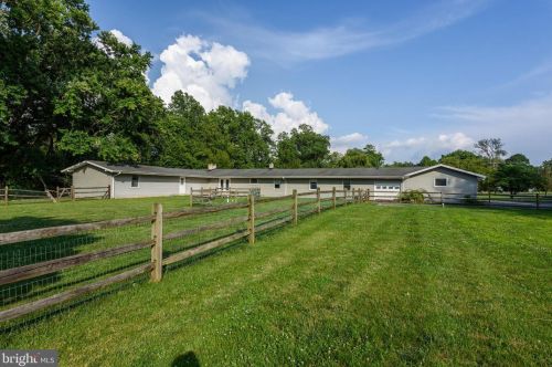 789 Rte 45, Pilesgrove NJ 08098-2528 exterior