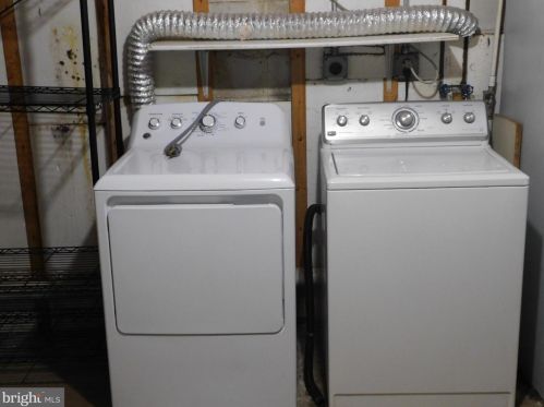 557 Limerick Ctr Rd, Limerick PA 19468-1238 exterior