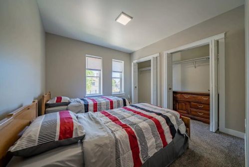 818 6th St, Manitowoc WI 54220-3358 exterior