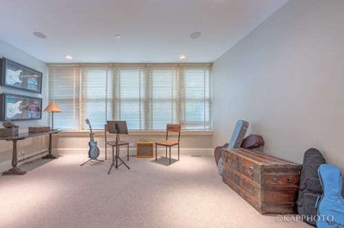 2252 Racine Ave, Chicago IL 60614-2110 exterior