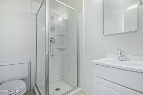 414 Silverbell Rd, Tucson AZ 85745-9385 exterior