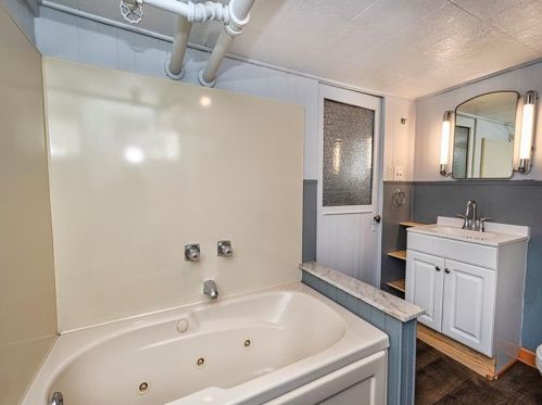 69 Kittanning St, Pittsburgh PA 15223-1851 exterior