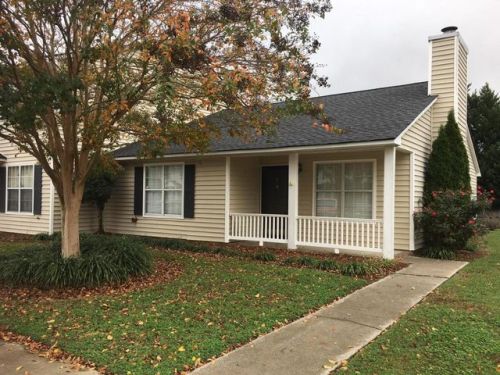 1409 Rosewood Cir, Dalton GA  30720-3885 exterior