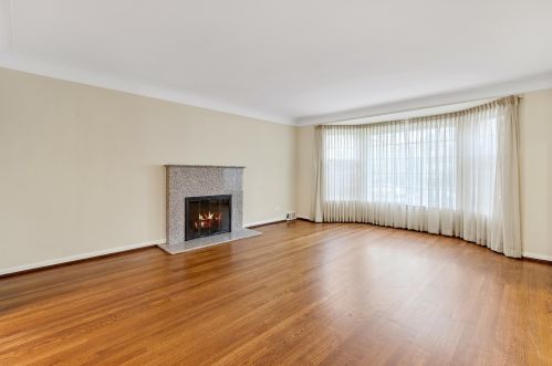 2715 Jerome St, Chicago IL  60645-1304 exterior