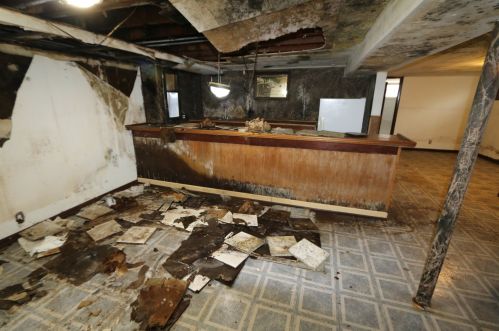 6 Irving Ave, Hillside IL 60162-1039 exterior