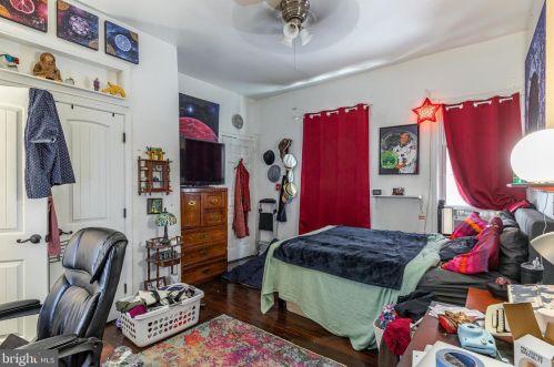 5016 Hazel Ave, Philadelphia PA 19143-1621 exterior