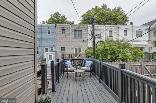 2742 11 St, Philadelphia PA 19148-4902 exterior