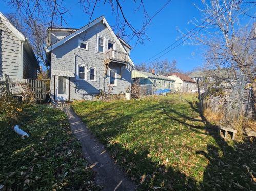 3238 36, Milwaukee WI 53215-4132 exterior