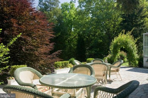 725 Darlington Rd, Media PA 19063-5605 exterior