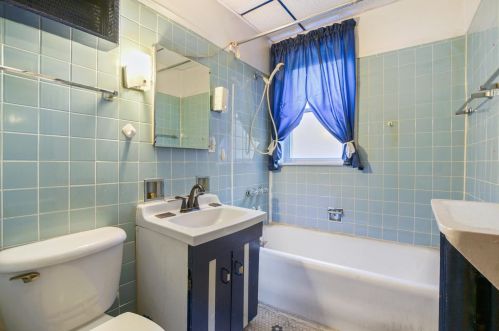 1409 Lawler Ave, Chicago IL 60630-1628 exterior