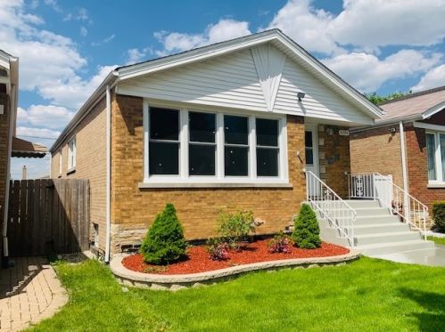 6106 Austin Ave, Chicago, IL 60638-4320