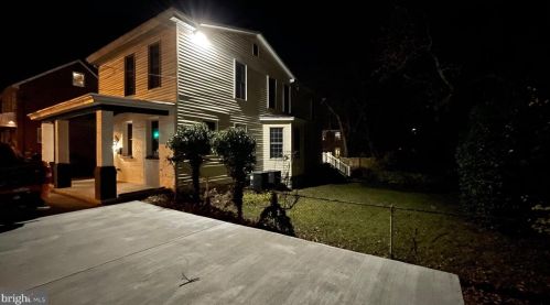 827 Philadelphia Ave, Silver Spring MD  20910-4935 exterior