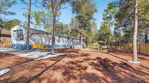 179 Passion Flower St, Defuniak Springs, FL 32433-2209